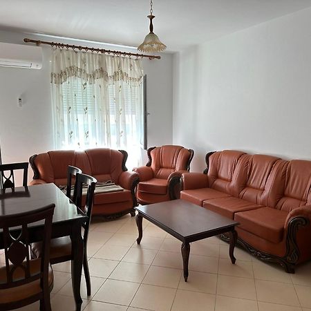 Renting House Vlorë Exteriér fotografie